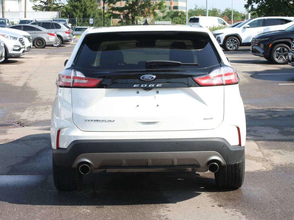 2024 Ford Edge Titanium-4