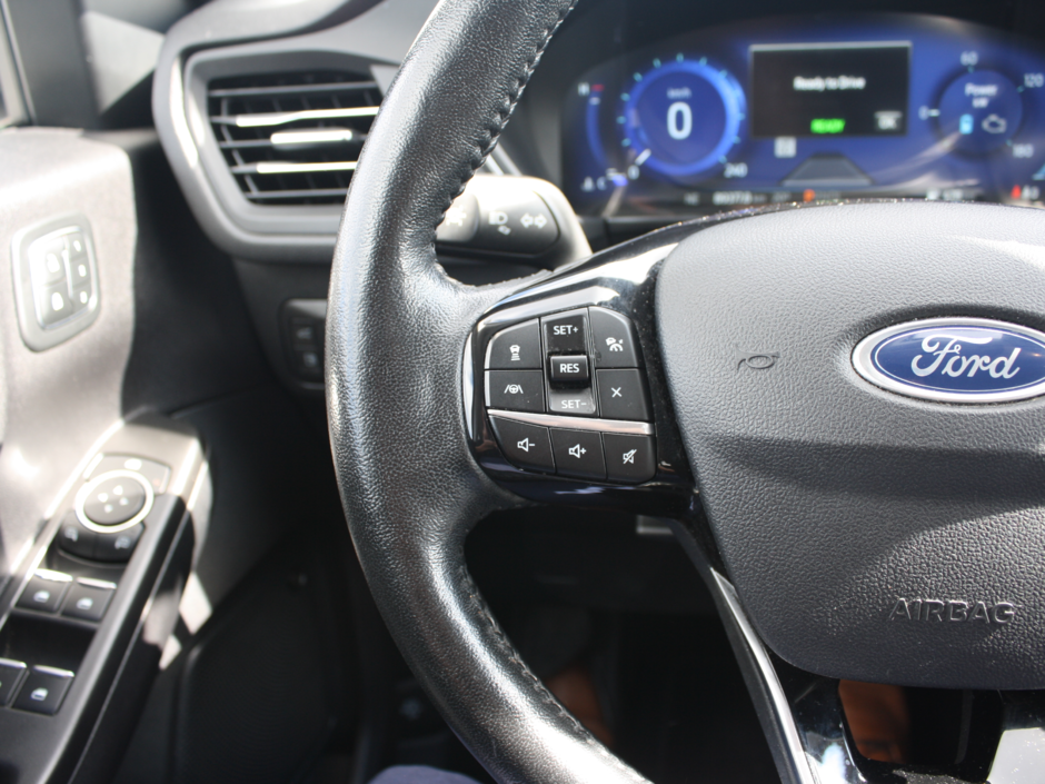 2021 Ford Escape Hybrid Titanium-26