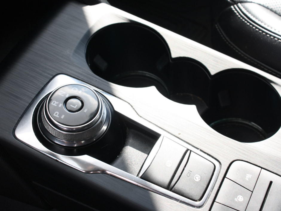 2021 Ford Escape Hybrid Titanium-22