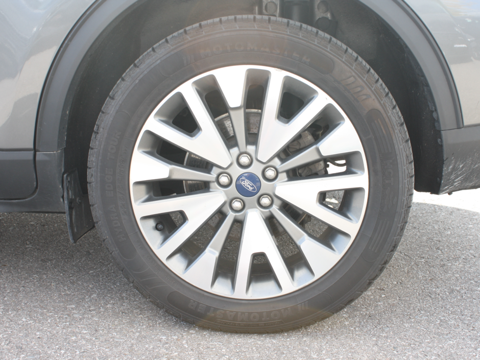 2021 Ford Escape Hybrid Titanium-8