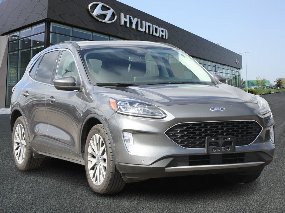 2021 Ford Escape Hybrid Titanium-2