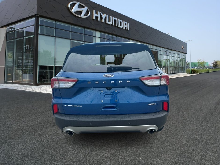 2022 Ford Escape Hybrid Titanium-5