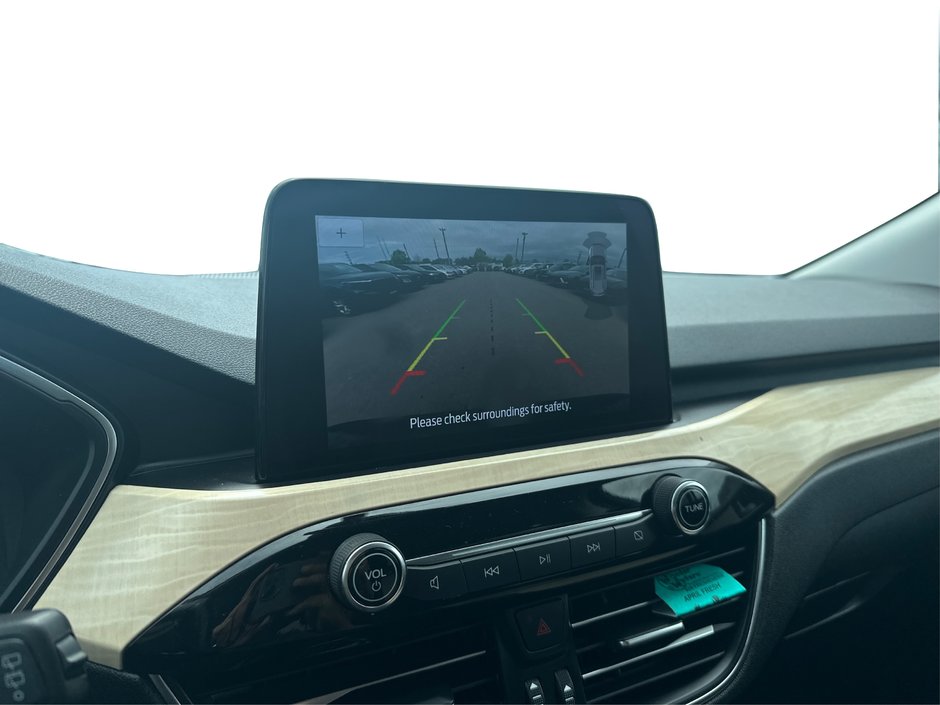 2022 Ford Escape Hybrid Titanium-19