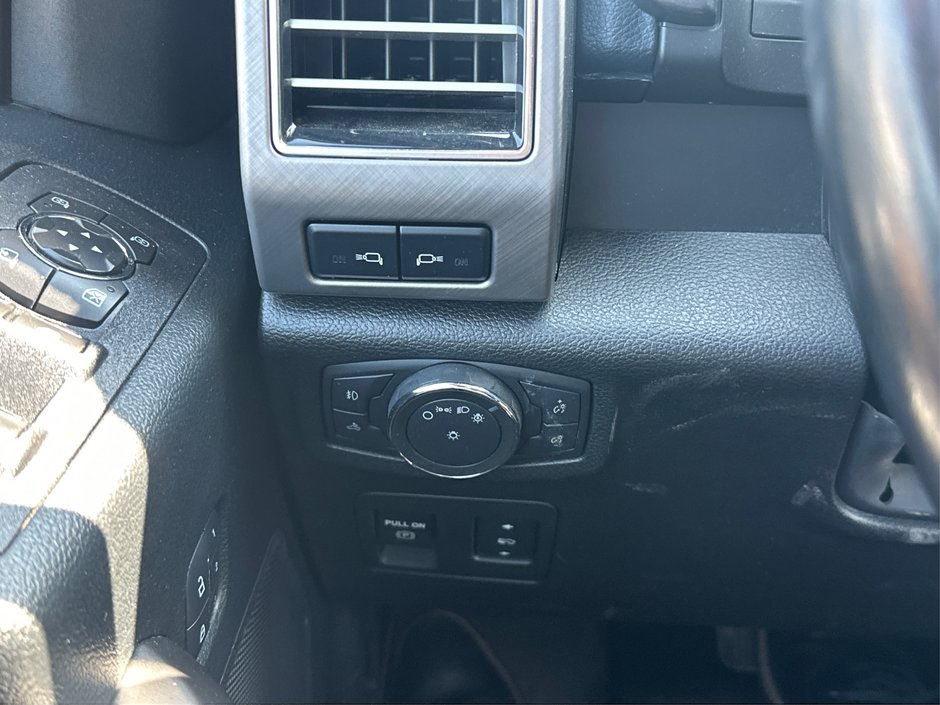 2018 Ford F-150 Limited-14