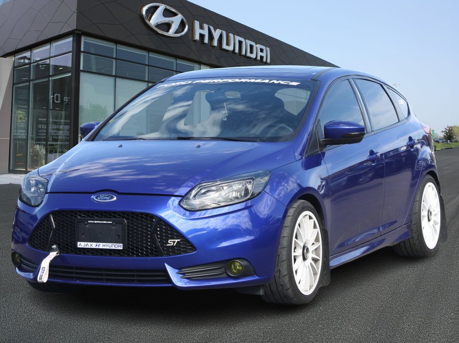 2014 Ford Focus ST-0