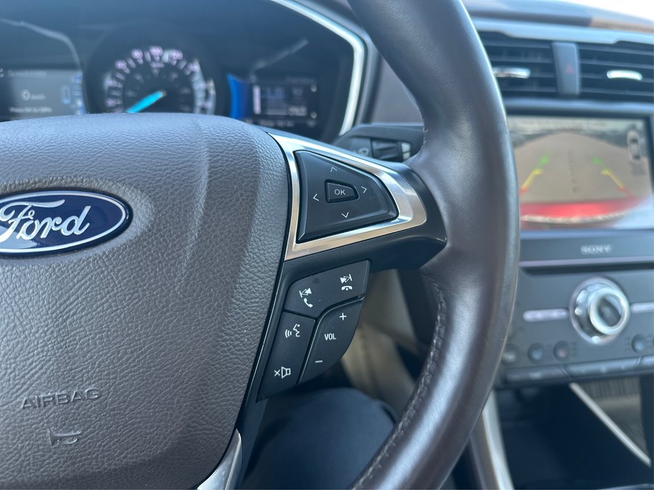 2018 Ford Fusion Energi Platinum-21