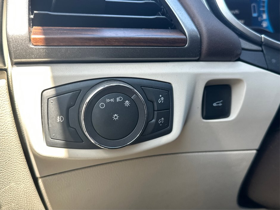 2018 Ford Fusion Energi Platinum-14