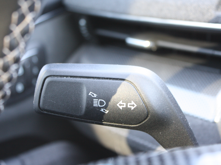 2022 Ford Mustang Mach-E GT-17