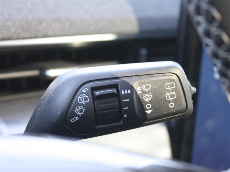 2022 Ford Mustang Mach-E GT-36