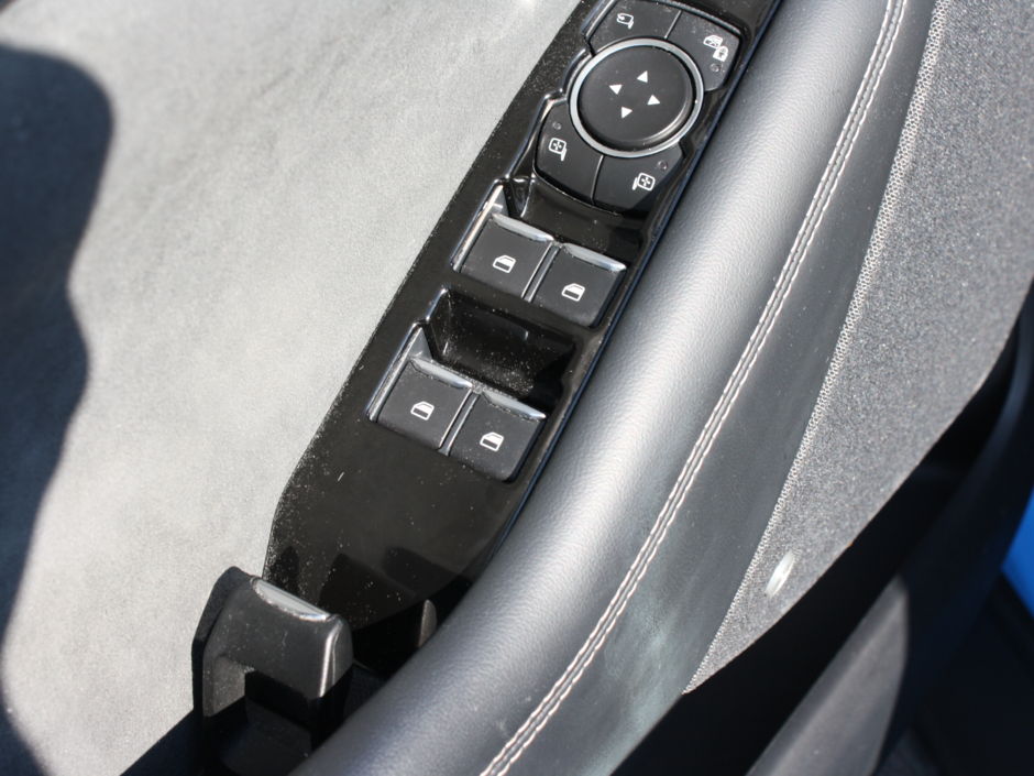 2022 Ford Mustang Mach-E GT-23