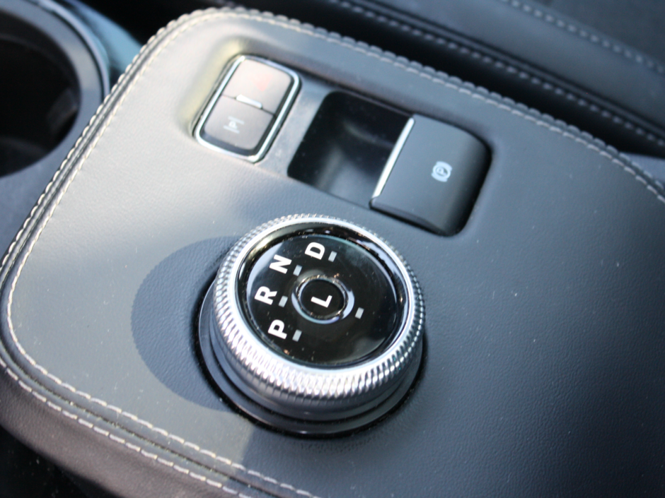 2022 Ford Mustang Mach-E GT-25