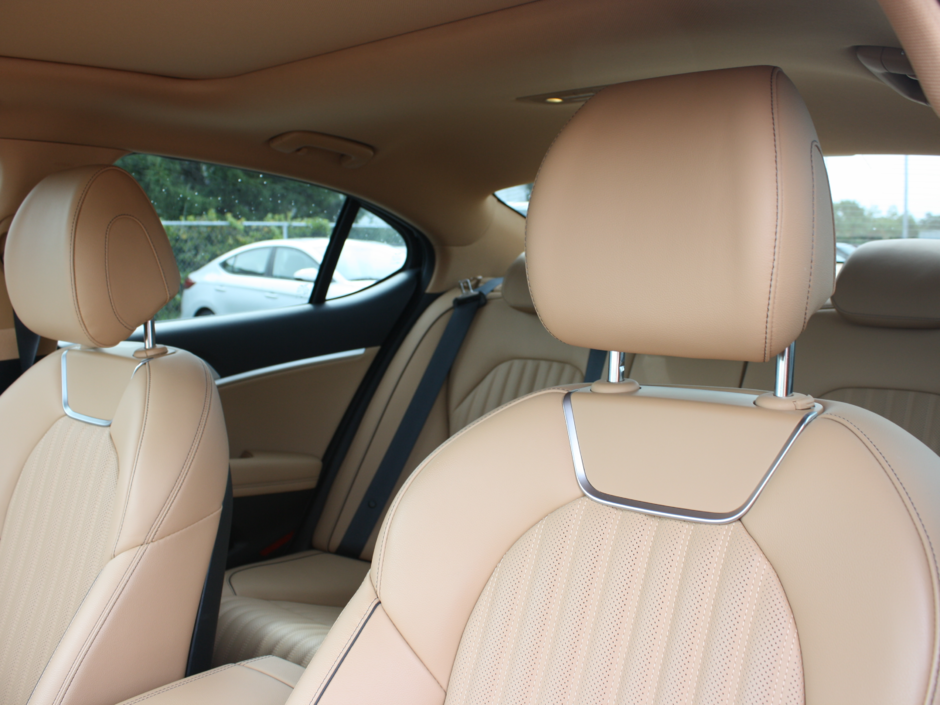 2025 GENESIS G70 2.5T-14