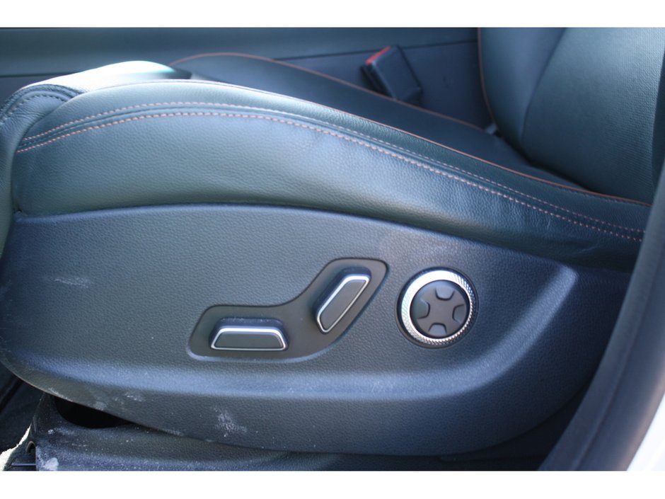 2023 GENESIS GV70 2.5T Advanced-10
