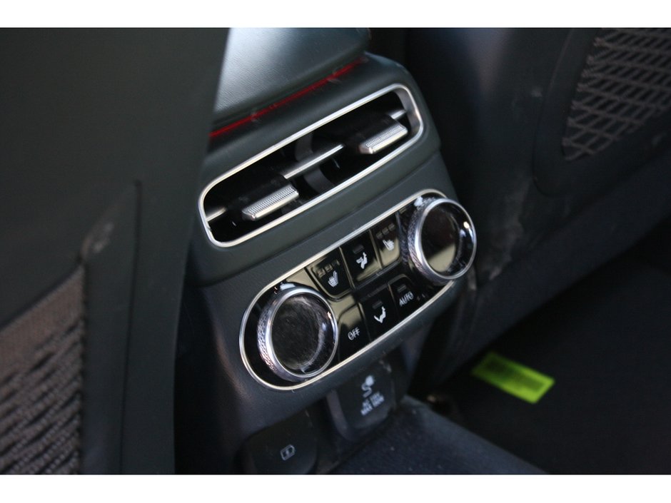 2023 GENESIS GV70 2.5T Advanced-8