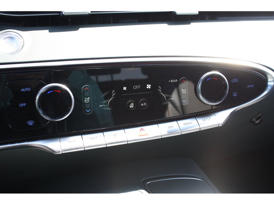 2023 GENESIS GV70 2.5T Advanced-15