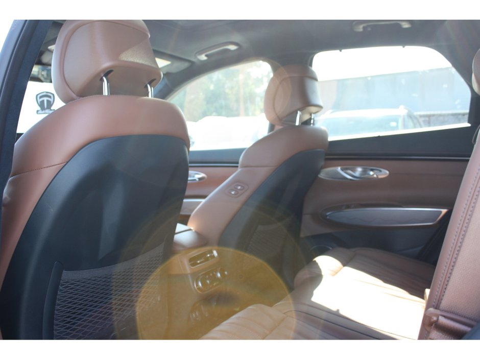 2025 GENESIS GV70 2.5T Advanced-8