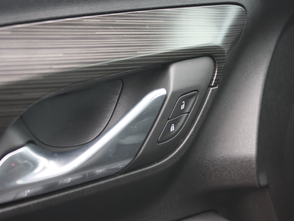 2024 GMC Terrain SLE-7