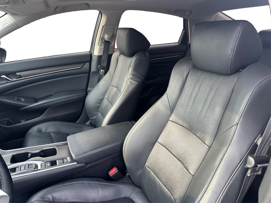 2018 Honda Accord Hybrid Touring-8