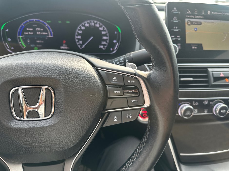 2018 Honda Accord Hybrid Touring-22