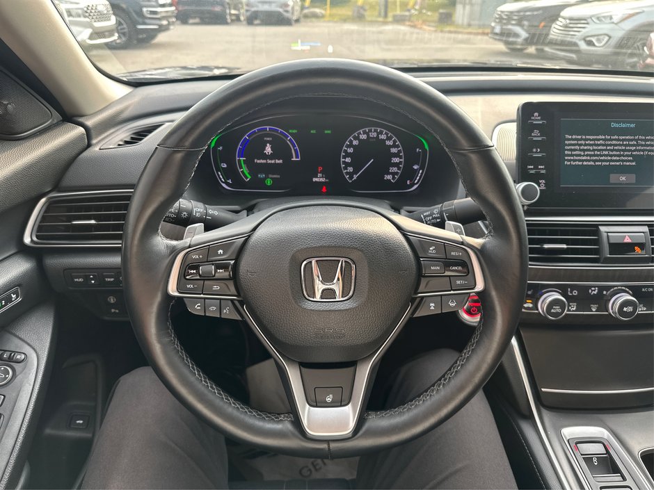 2018 Honda Accord Hybrid Touring-13