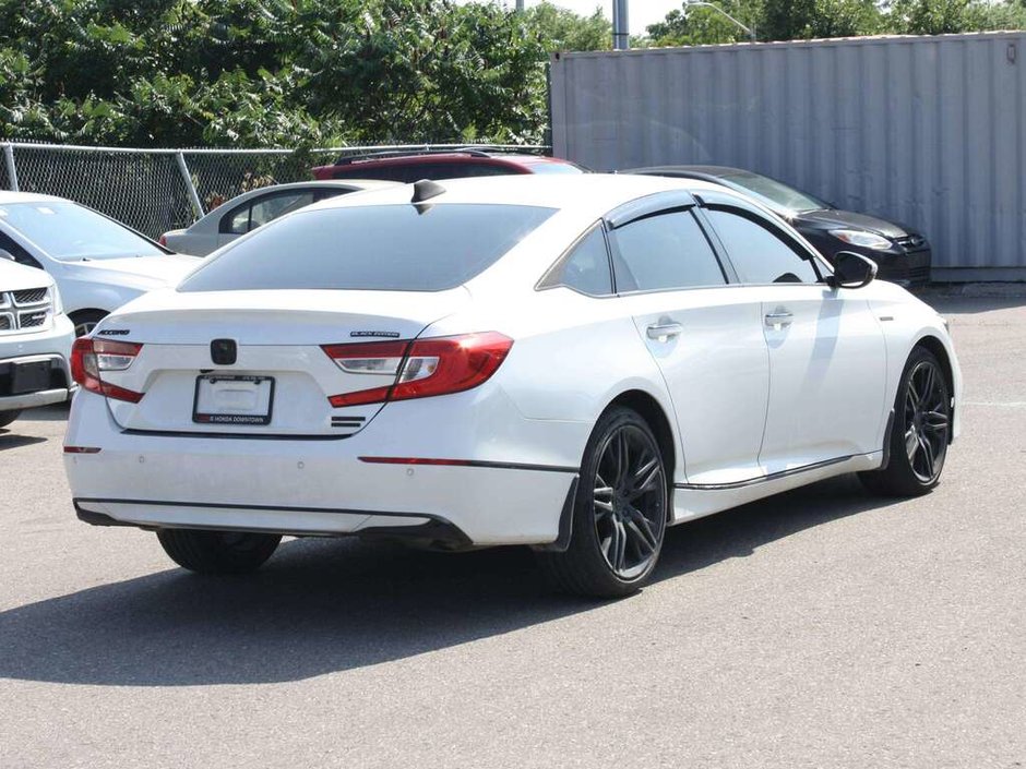 2022 Honda Accord Hybrid Touring-3