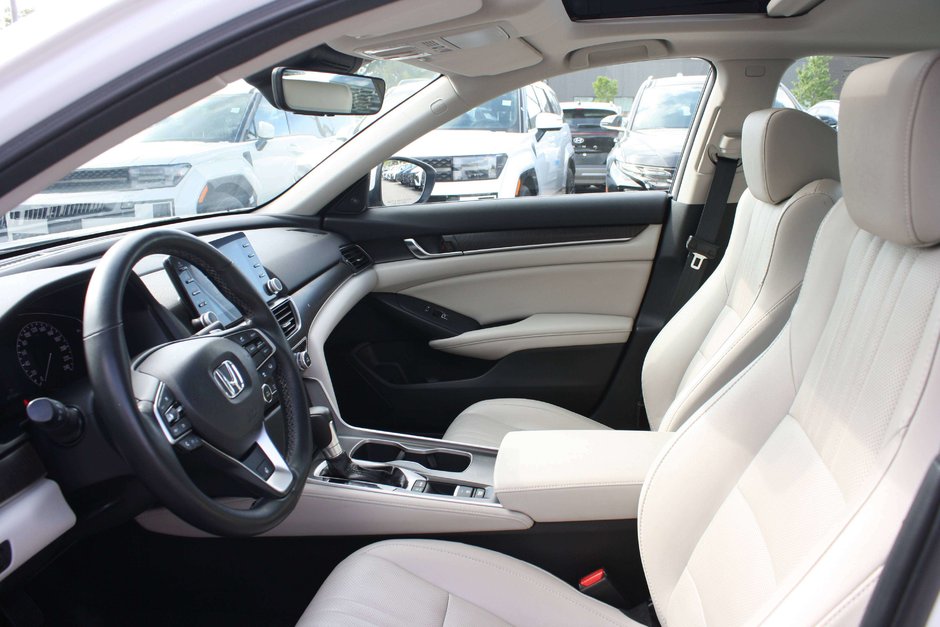 2020 Honda Accord Touring-11