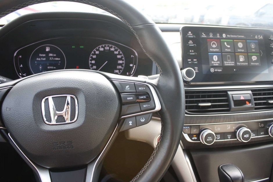2020 Honda Accord Touring-14