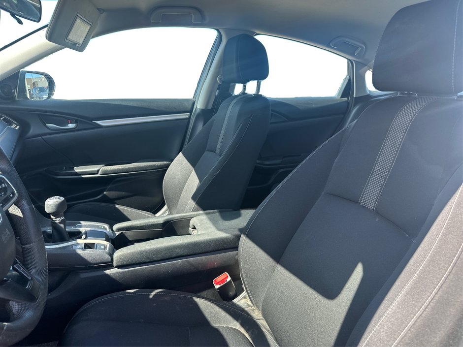 2019 Honda Civic LX-8