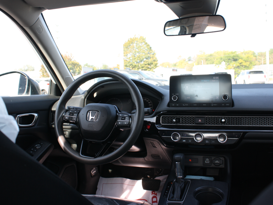 2022 Honda Civic LX-18