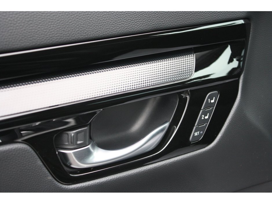 2024 Honda CR-V Hybrid Touring-7