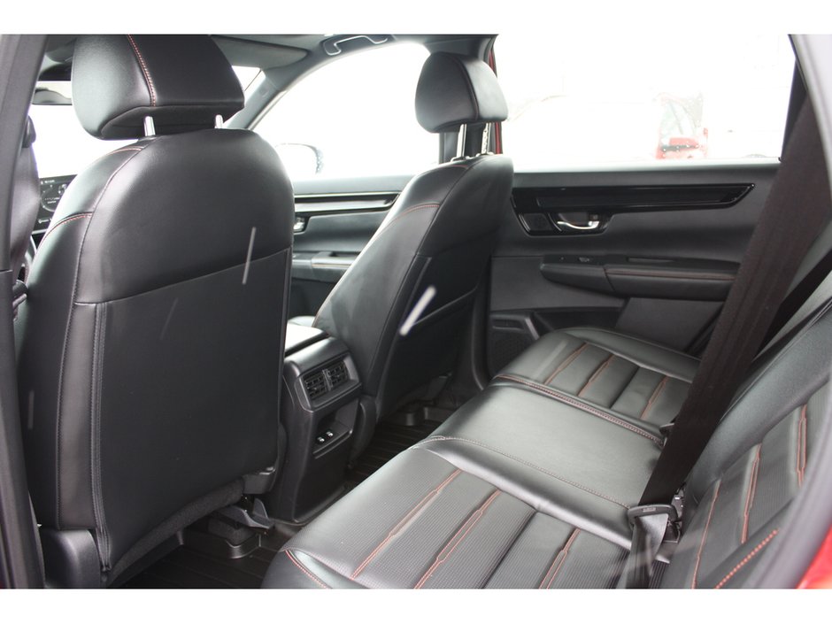 2024 Honda CR-V Hybrid Touring-18