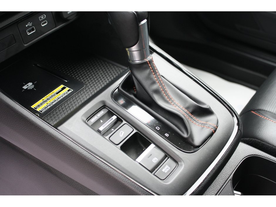 2024 Honda CR-V Hybrid Touring-11