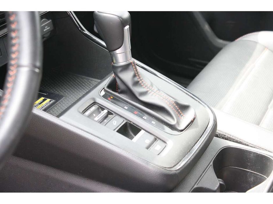 2025 Honda CR-V Hybrid Touring-13
