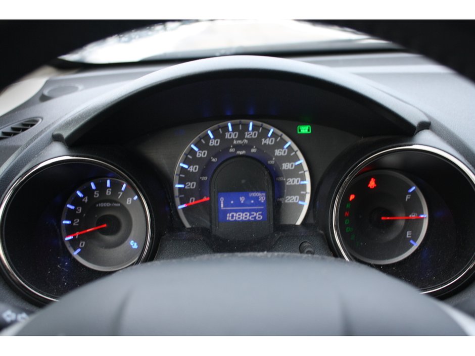 2013 Honda Fit Sport-17