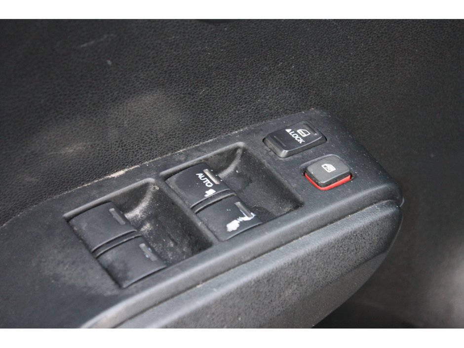 2013 Honda Fit Sport-7