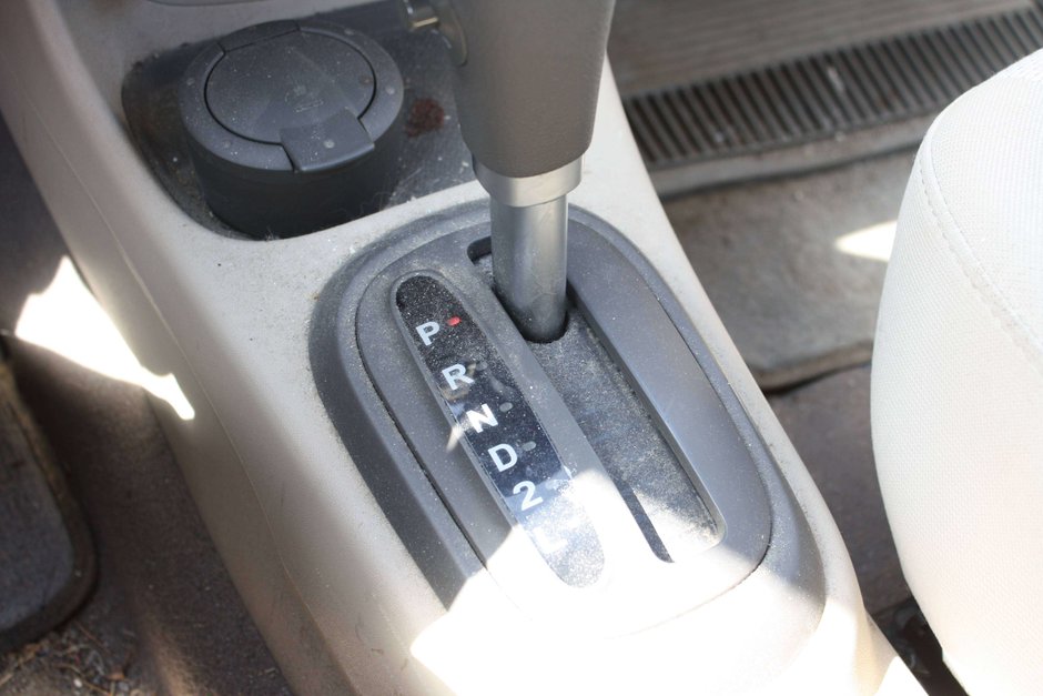 2008 Hyundai Accent-12