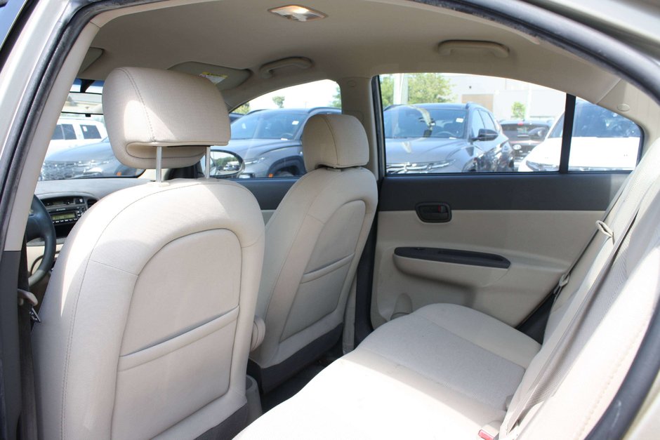 2008 Hyundai Accent-6