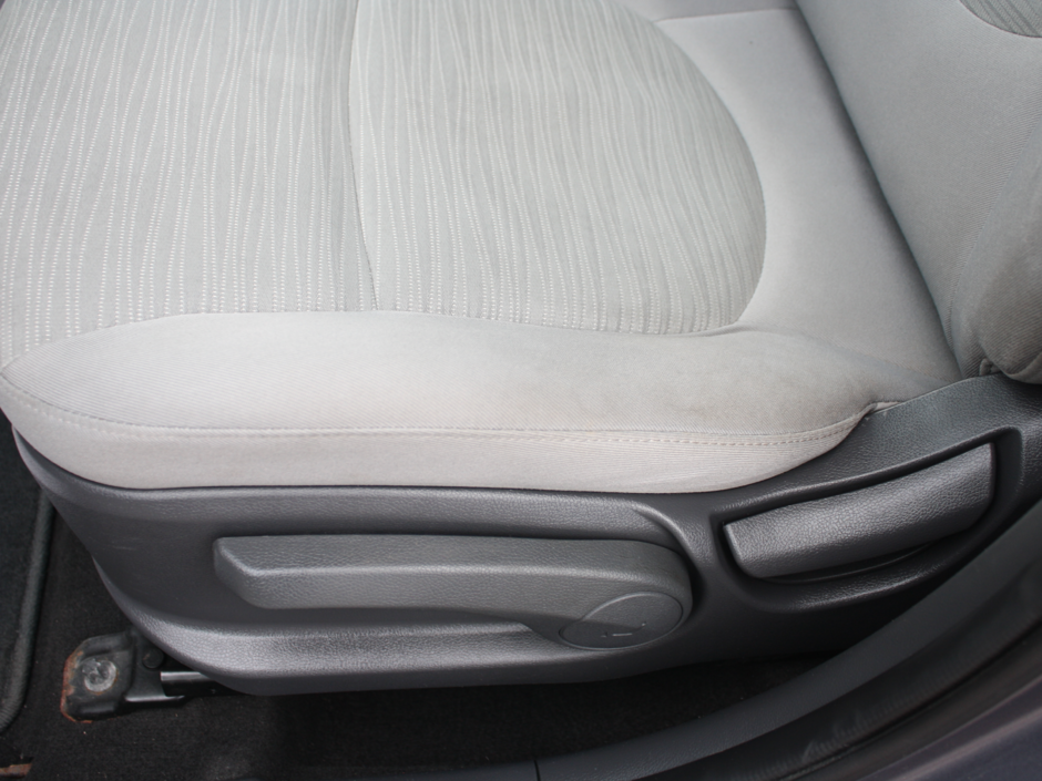 2016 Hyundai Accent GL-25