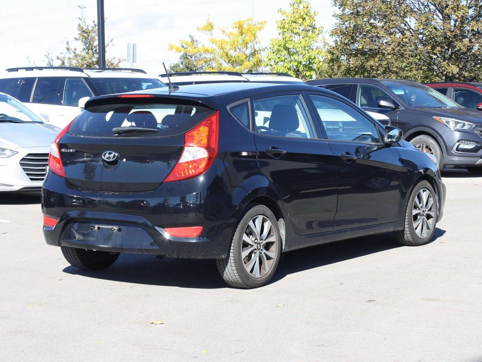 2017 Hyundai Accent SE-3