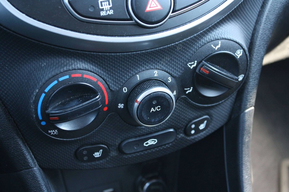2017 Hyundai Accent SE-15