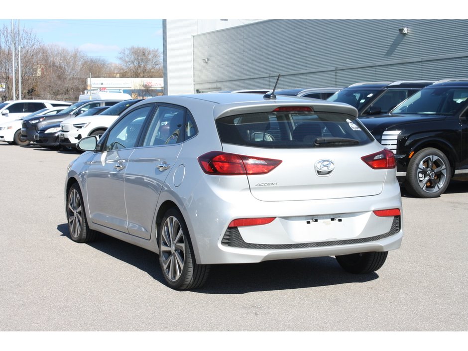 2020 Hyundai Accent Ultimate-6
