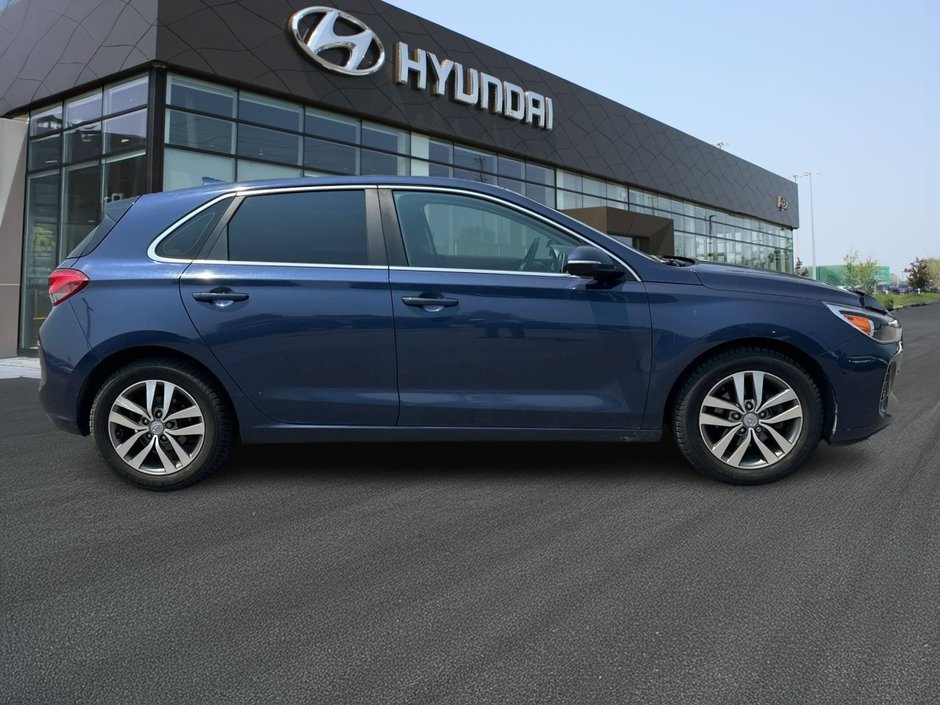 2018 Hyundai Elantra GT Base-3