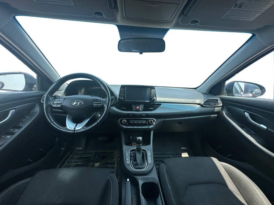 2018 Hyundai Elantra GT Base-17