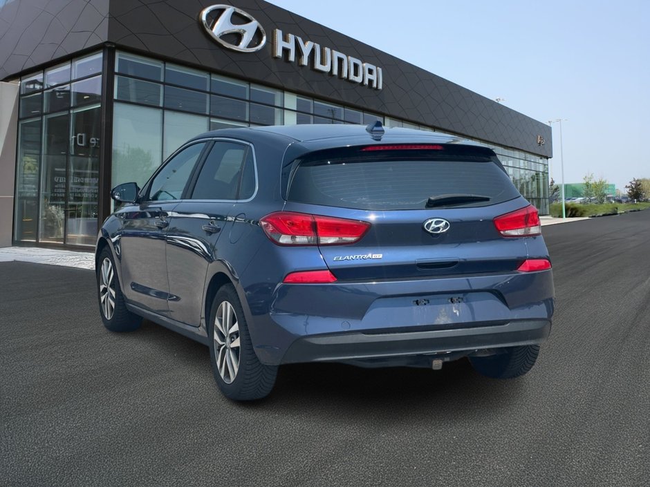 2018 Hyundai Elantra GT Base-6