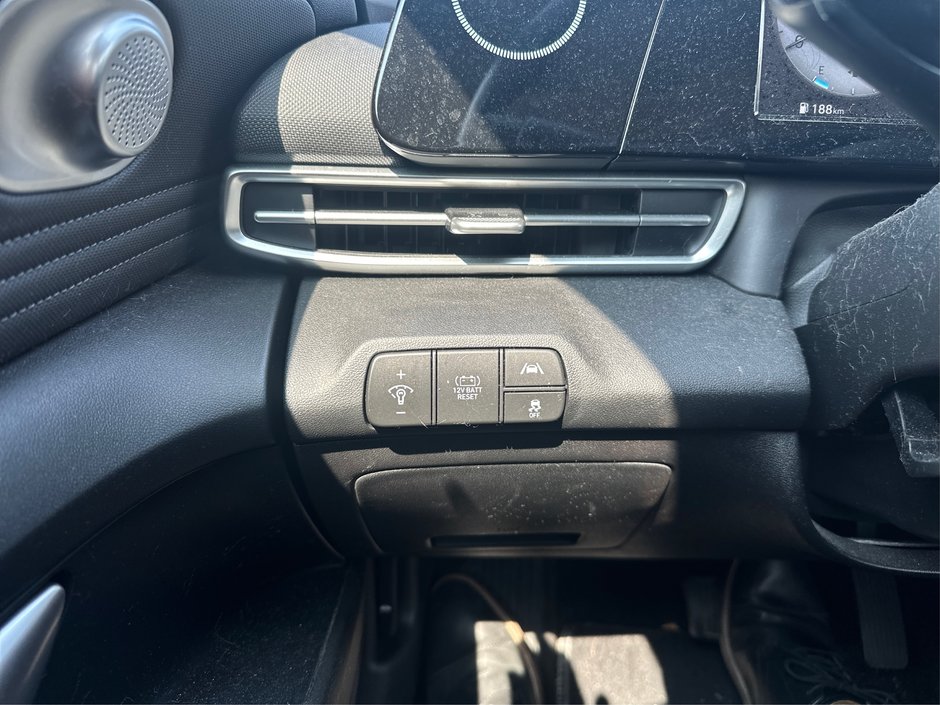 2021 Hyundai Elantra Hybrid Limited-14