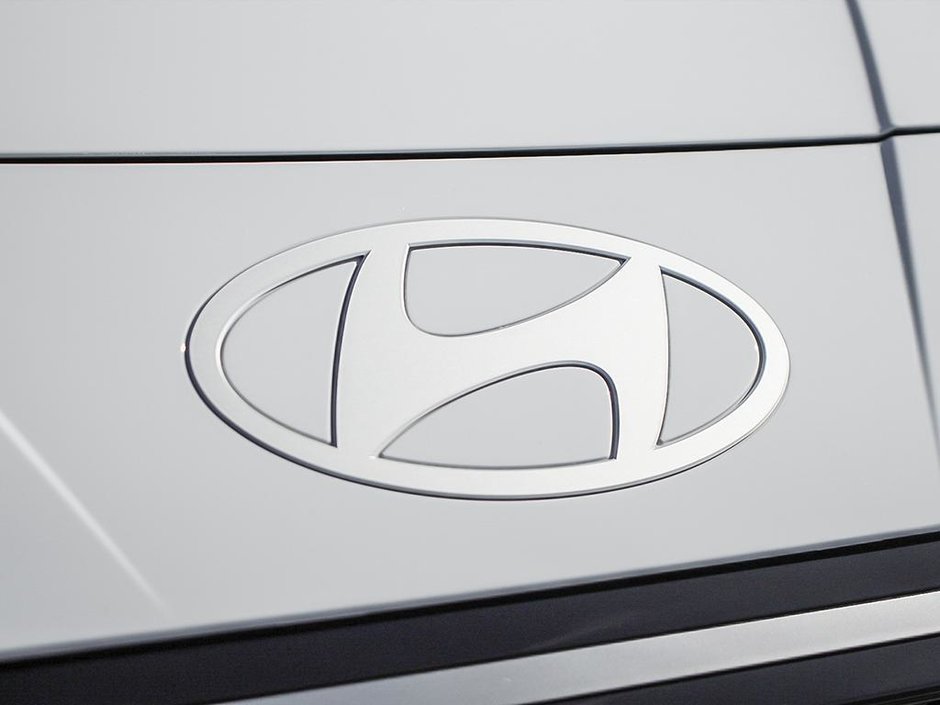 2025 Hyundai Elantra Hybrid Luxury-7
