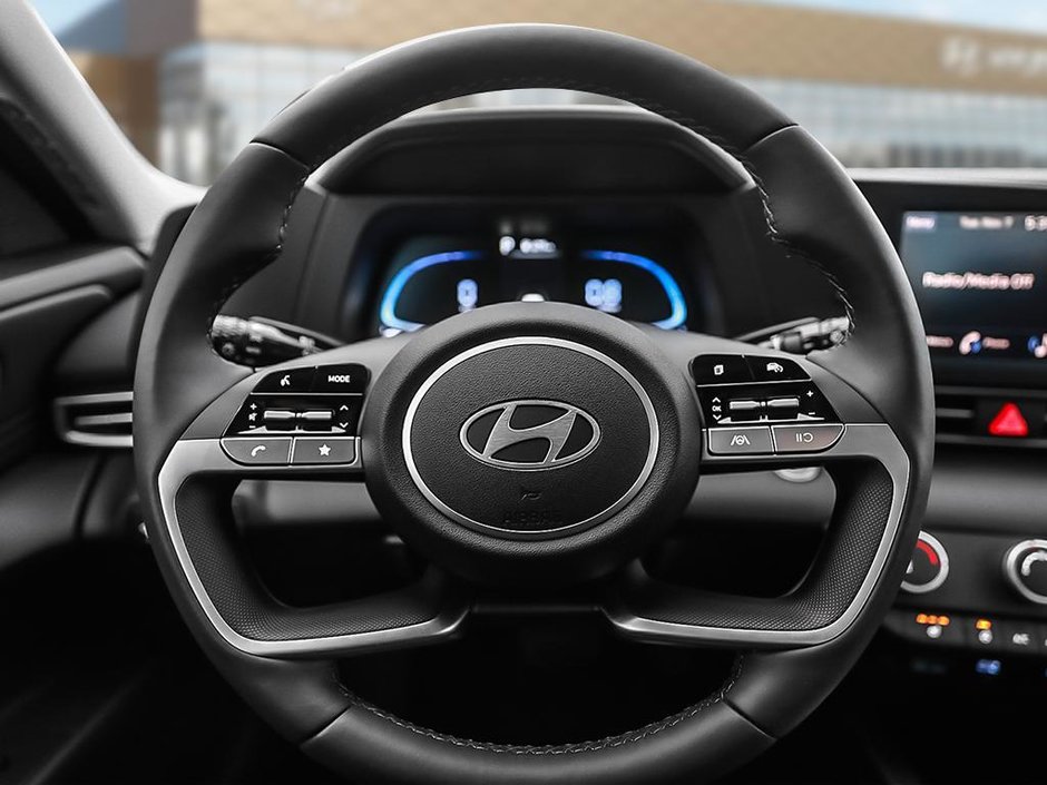 2025 Hyundai Elantra Hybrid Luxury-9