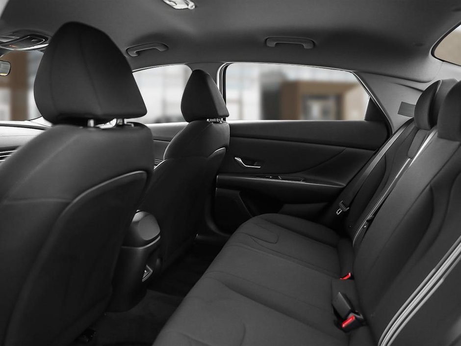 2025 Hyundai Elantra Hybrid Luxury-17