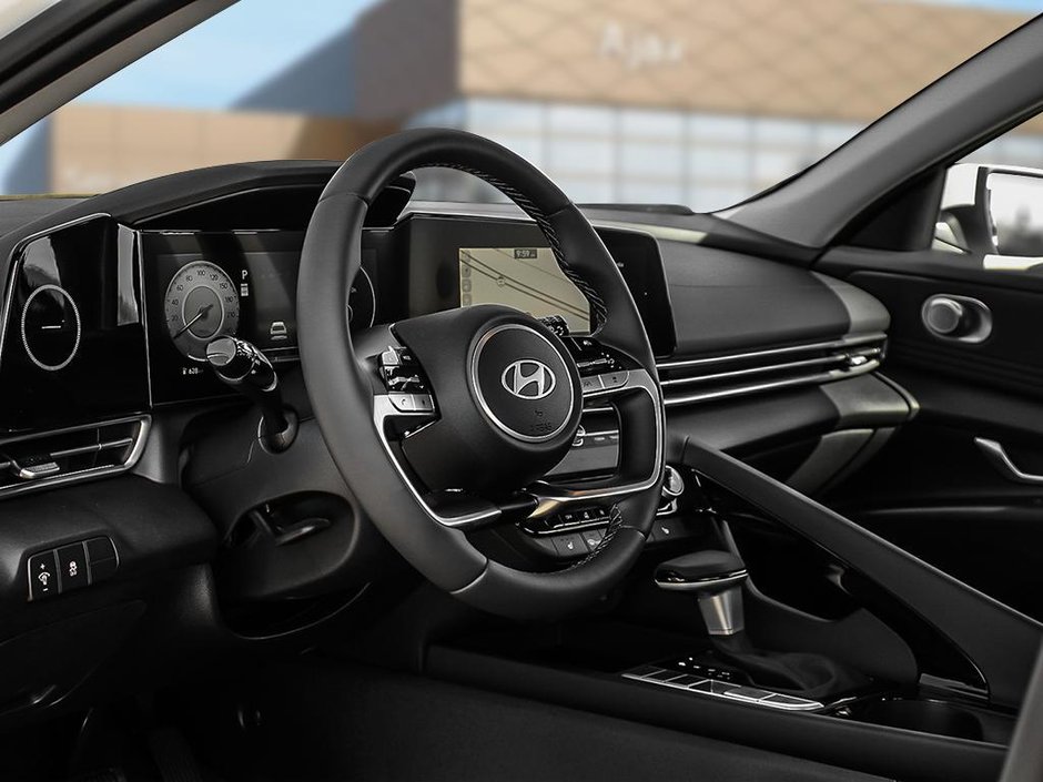 2025 Hyundai Elantra Hybrid Luxury-10