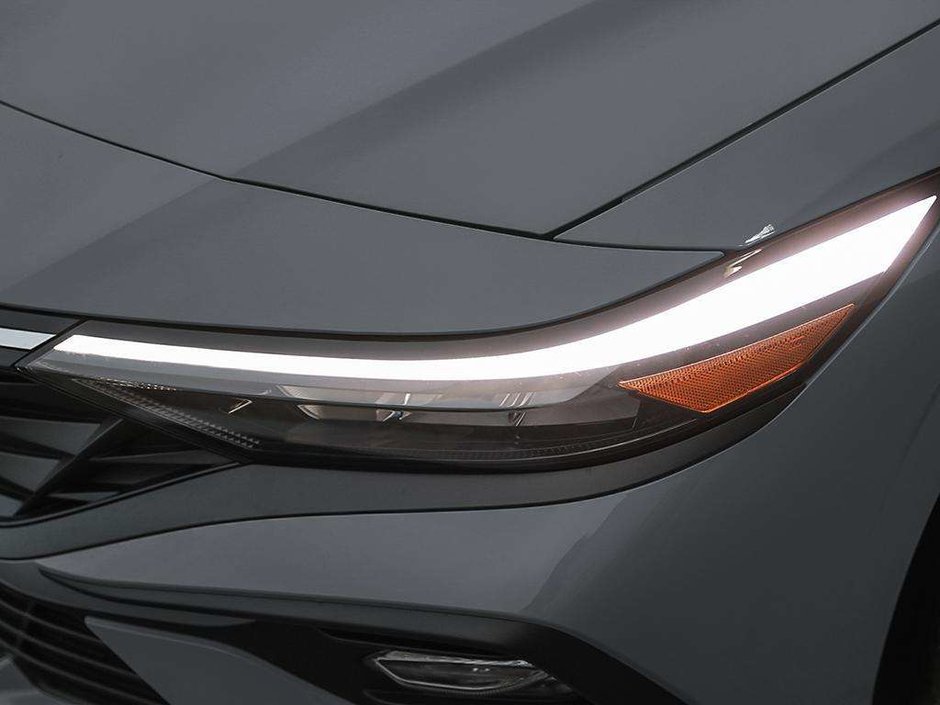 2026 Hyundai Elantra Hybrid Luxury-7